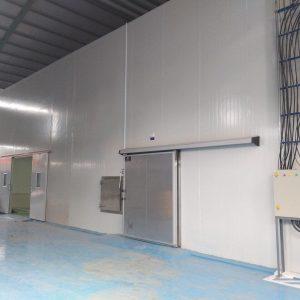 CỬA TRƯỢT KHO LẠNH 10
